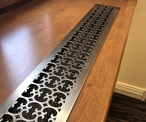 Монтаж декоративных решеток